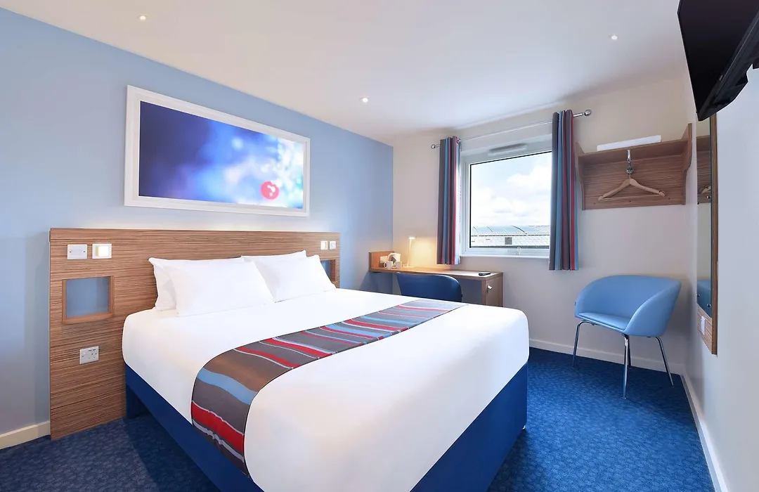 Travelodge Dublin Airport South-1